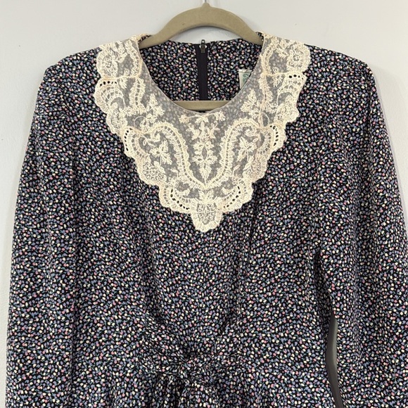 Vintage ALGO-ETTES Canada Prairie-Inspired Midi Dress with Lace Collar – Size 9 - Picture 3 of 7